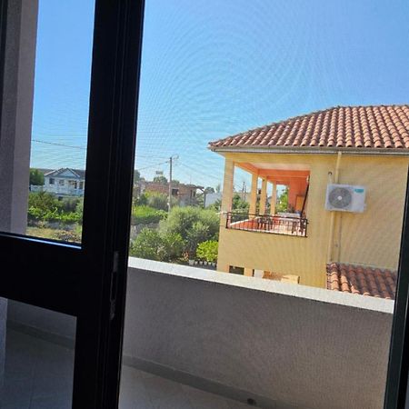 Fani'S Apartment Durrës 外观 照片